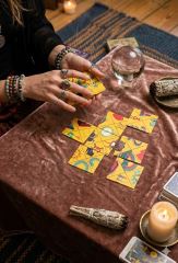 Indian Reading Cards. Indian Oracle with instructions in English, Bulgarian